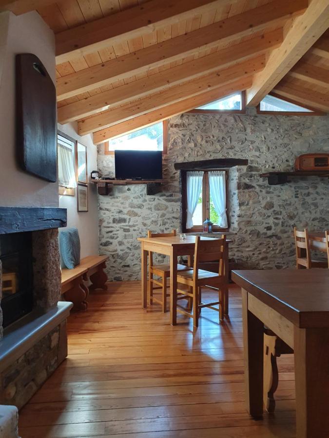 La Tana Del Tasso Rooms&Breakfast Camerata Cornello Экстерьер фото